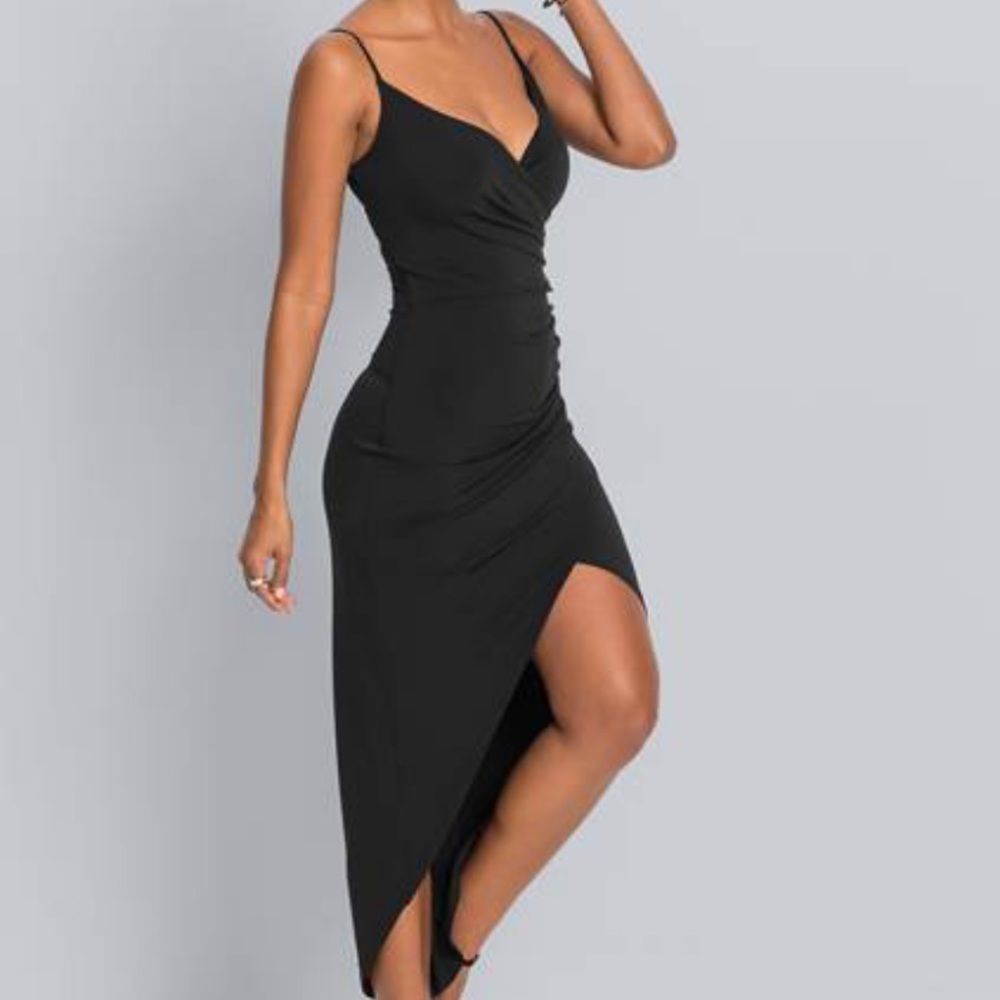 Black dress used once - Picture 2 of 2